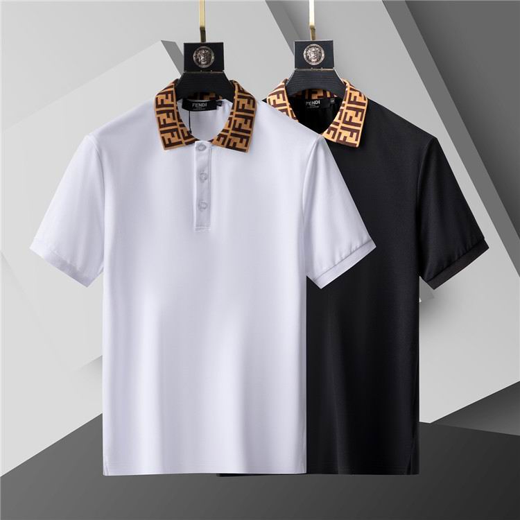 Les polos T-shirt Fendi pour homme incarnent l’élégance italienne avec une touche de modernité , caractéristiques de la maison Fendi. Au meilleur prix