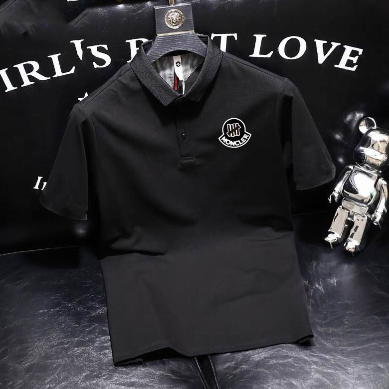 Le polo T-shirt Moncler pour homme incarne le summum de l'élégance décontractée et du style intemporel.au meilleur prix