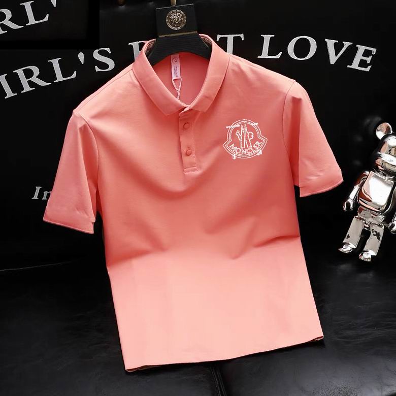 Le polo T-shirt Moncler pour homme incarne le summum de l'élégance décontractée et du style intemporel.au meilleur prix