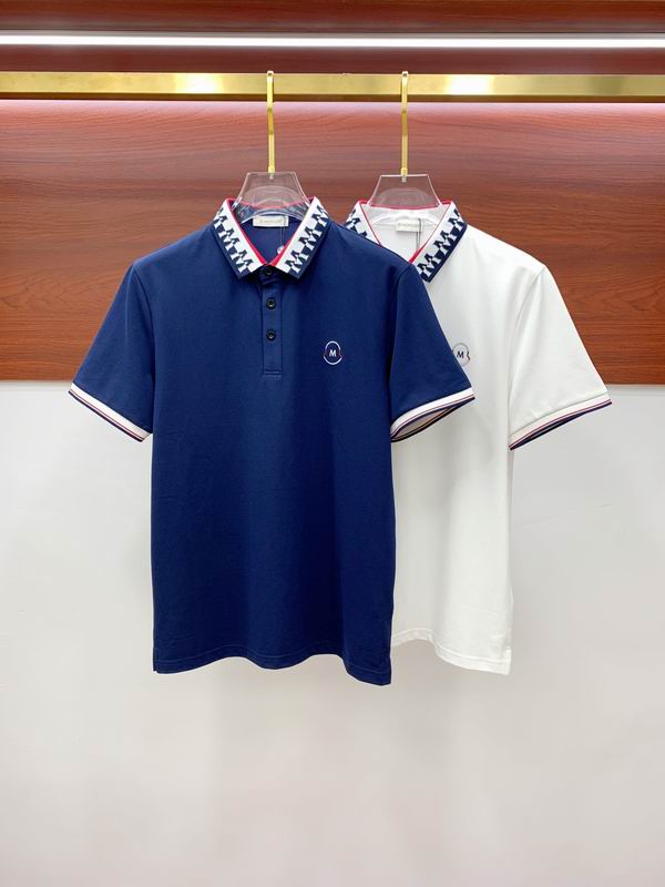 Le polo T-shirt Moncler pour homme incarne le summum de l'élégance décontractée et du style intemporel.au meilleur prix