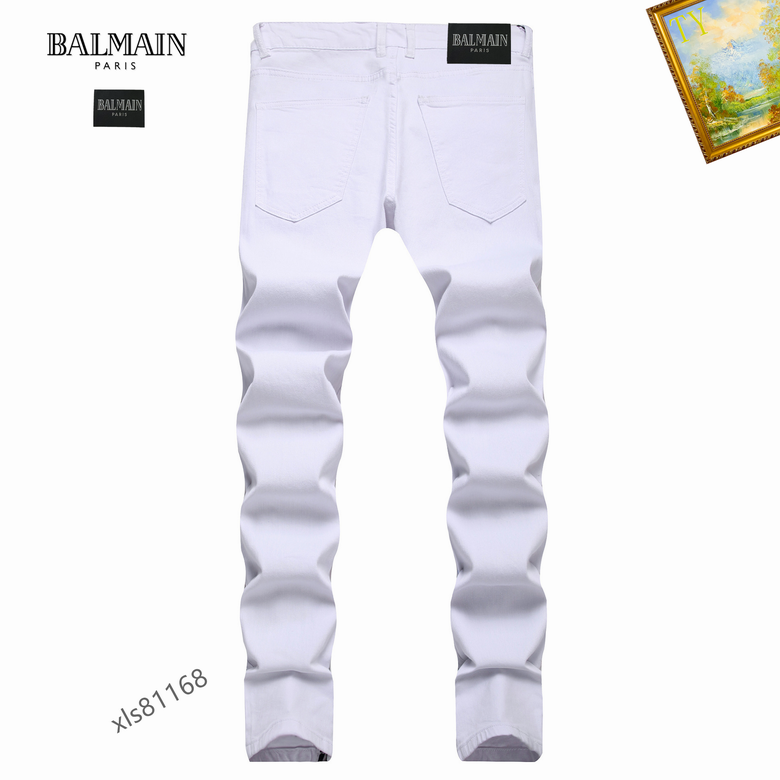 Les jeans Balmain pour homme allient sophistication et caractère, incarnant parfaitement l’ADN luxueux et avant-gardiste de la marque.