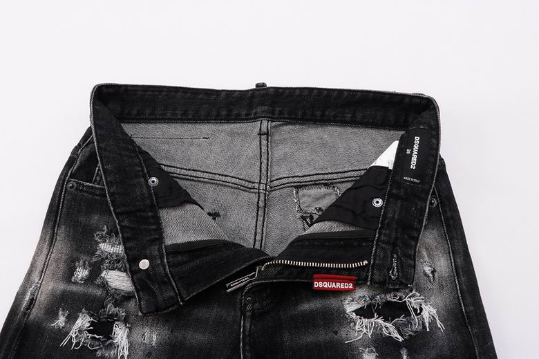 les jeans DSquared2 pour homme combinent performance et style avec une touche de robustesse urbaine. distinctif.pas cher.le moins cher.