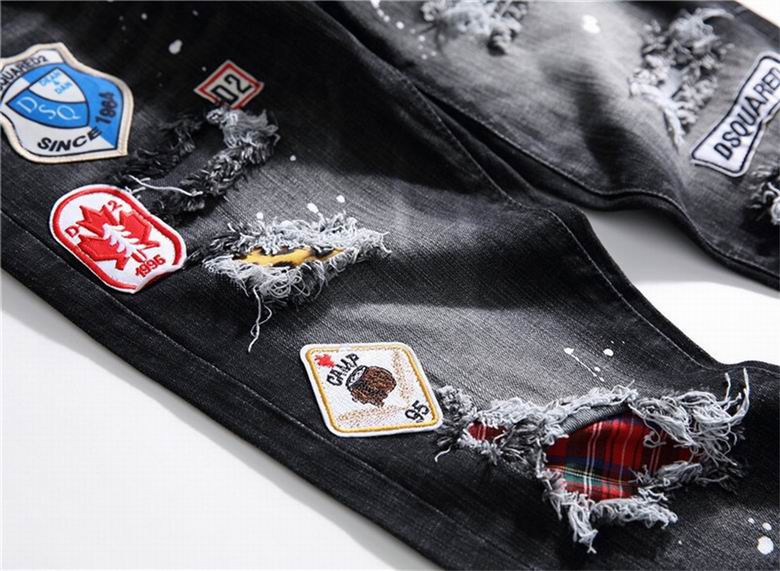 les jeans DSquared2 pour homme combinent performance et style avec une touche de robustesse urbaine. distinctif.pas cher.le moins cher.