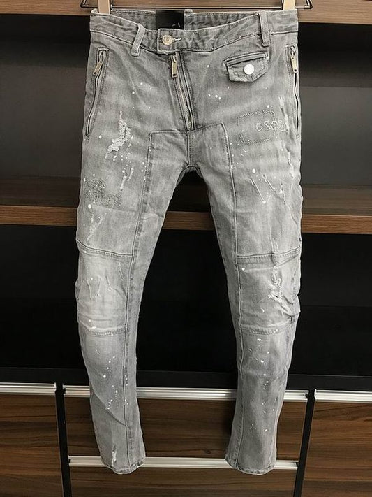 les jeans DSquared2 pour homme combinent performance et style avec une touche de robustesse urbaine. distinctif.pas cher.le moins cher.