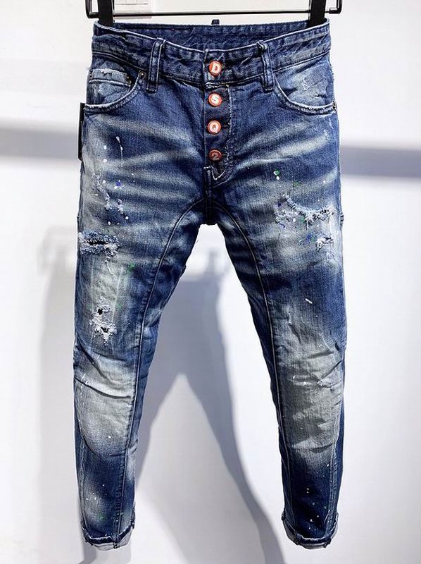 les jeans DSquared2 pour homme combinent performance et style avec une touche de robustesse urbaine. distinctif.pas cher.le moins cher.