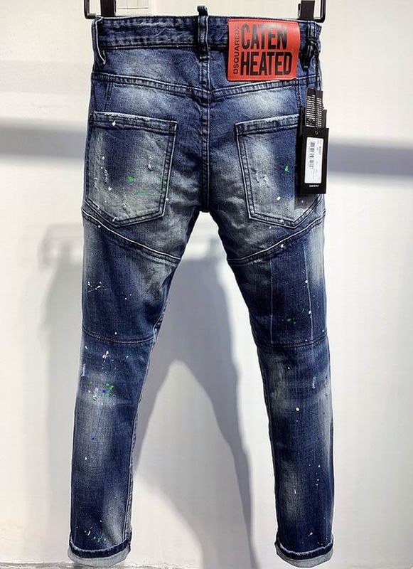 les jeans DSquared2 pour homme combinent performance et style avec une touche de robustesse urbaine. distinctif.pas cher.le moins cher.