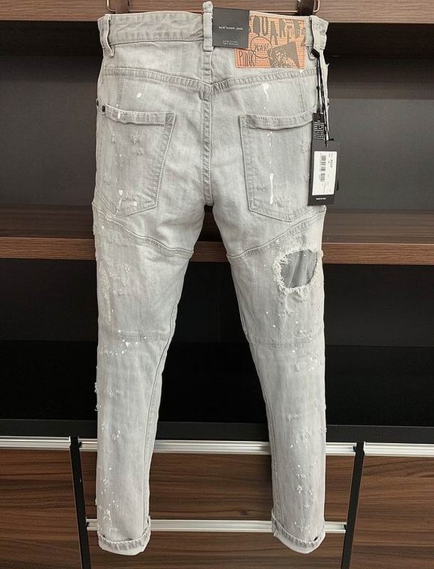 les jeans DSquared2 pour homme combinent performance et style avec une touche de robustesse urbaine. distinctif.pas cher.le moins cher.