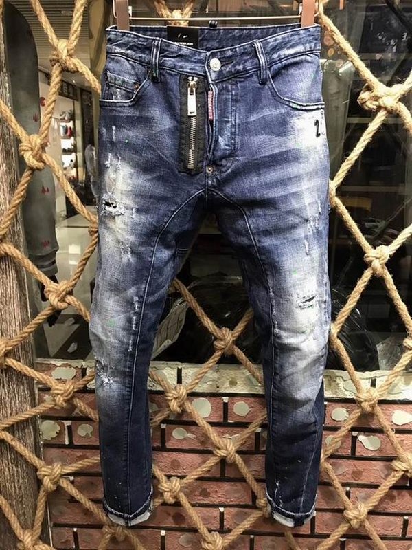 les jeans DSquared2 pour homme combinent performance et style avec une touche de robustesse urbaine. distinctif.pas cher.le moins cher.