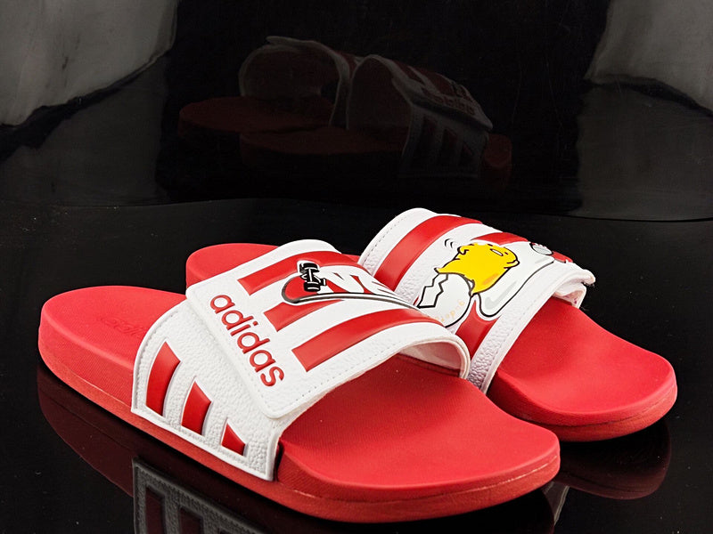 Les sandales claquettes Adidas sont un incontournable pour ceux qui recherchent un mélange parfait entre confort et style décontracté.