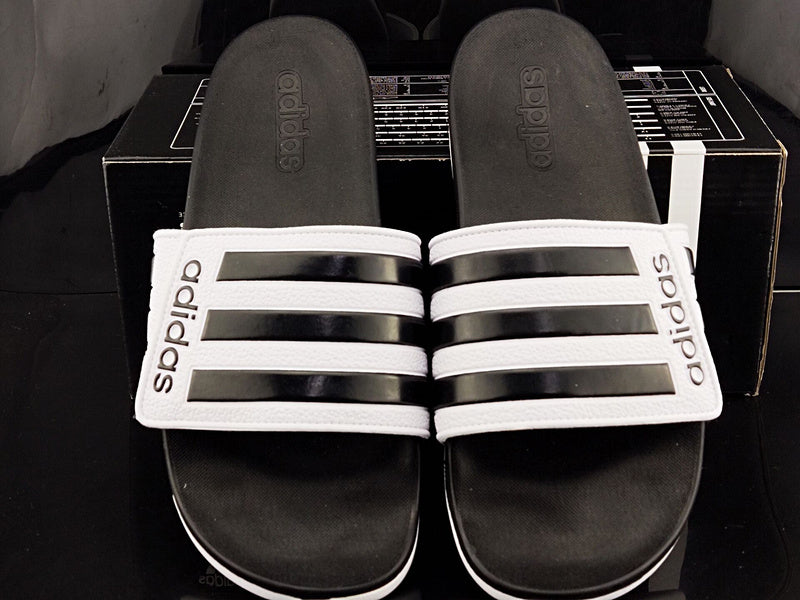 Les sandales claquettes Adidas sont un incontournable pour ceux qui recherchent un mélange parfait entre confort et style décontracté.