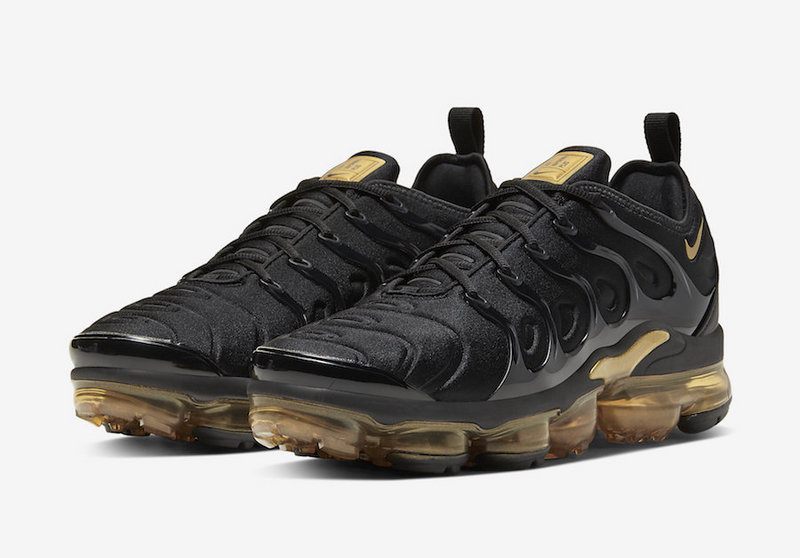 Les baskets grande taille Nike Vapormax Plus TN associent le design iconique des Air Max Plus à l’innovation de la semelle Vapormax.