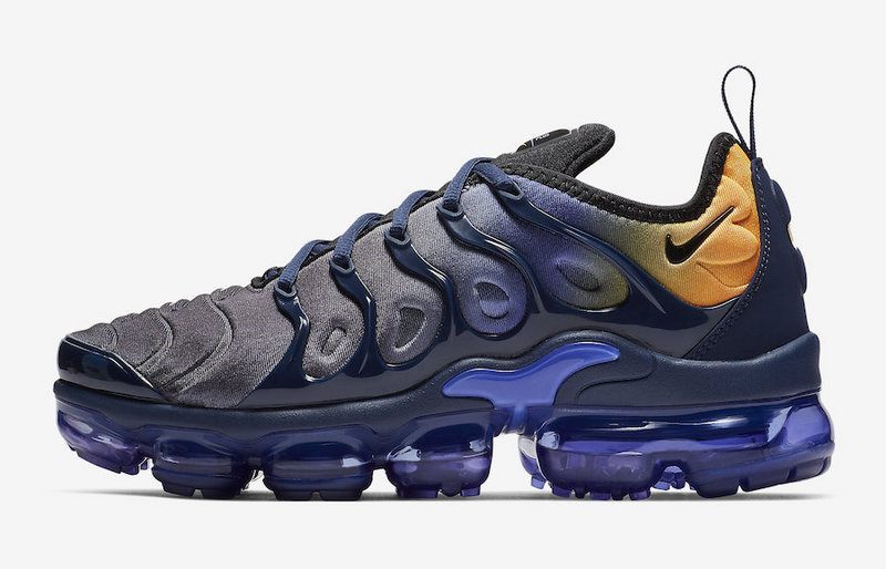 Les baskets grande taille Nike Vapormax Plus TN associent le design iconique des Air Max Plus à l’innovation de la semelle Vapormax.