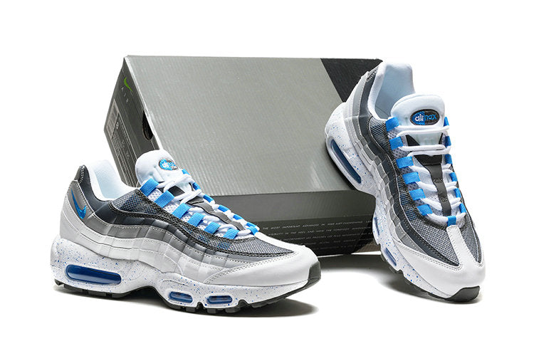 Les baskets grande taille Nike Air Max 95 reprennent le design unique et audacieux de l’original, tout en étant pensées pour offrir un ajustement parfait aux grandes pointures.