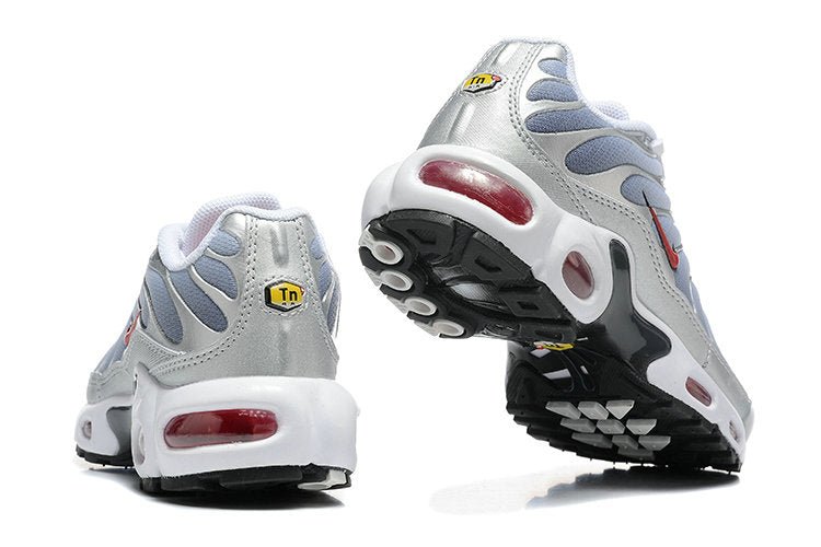 Les baskets pour enfants disponibles sur Yourstyles.fr sont conçues.
pour accompagner les plus jeunes dans toutes leurs activités, en alliant confort, résistance et style dynamique.