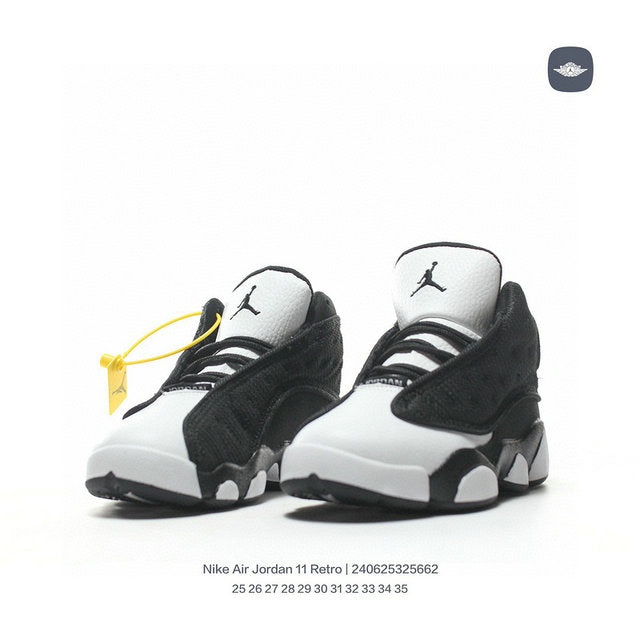 Baskets pour Enfants air Jordan 13