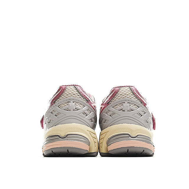 Baskets pour Enfants New Balance 1906R