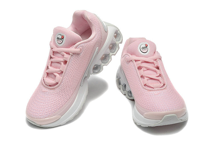 Les baskets pour enfants disponibles sur Yourstyles.fr sont conçues.
pour accompagner les plus jeunes dans toutes leurs activités, en alliant confort, résistance et style dynamique.