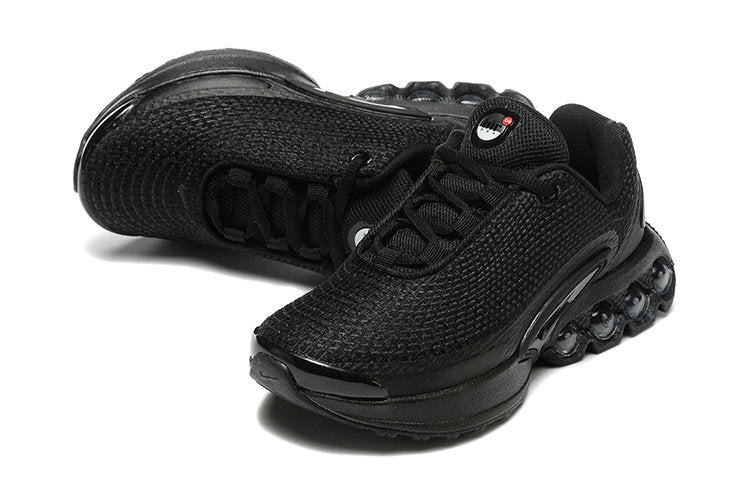 Les baskets pour enfants disponibles sur Yourstyles.fr sont conçues.
pour accompagner les plus jeunes dans toutes leurs activités, en alliant confort, résistance et style dynamique.