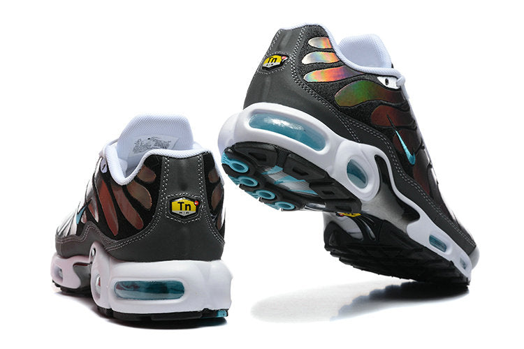 Les Baskets Nike Air Max Tn incarnent un style emblématique et une performance supérieure. Pas cher. Le moin cher.