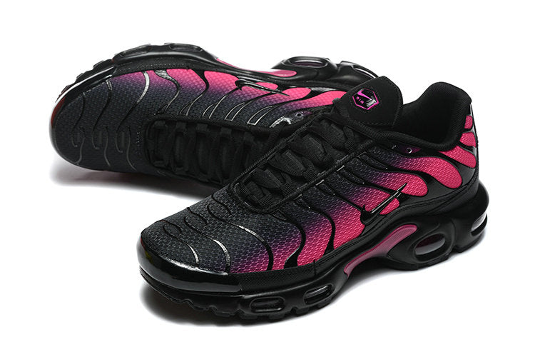 Les Baskets Nike Air Max Tn incarnent un style emblématique et une performance supérieure. Pas cher. Le moin cher.