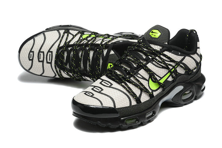 Les  Baskets Nike Air Max Tn incarnent un style emblématique et une performance supérieure. Pas cher. Le moin cher.