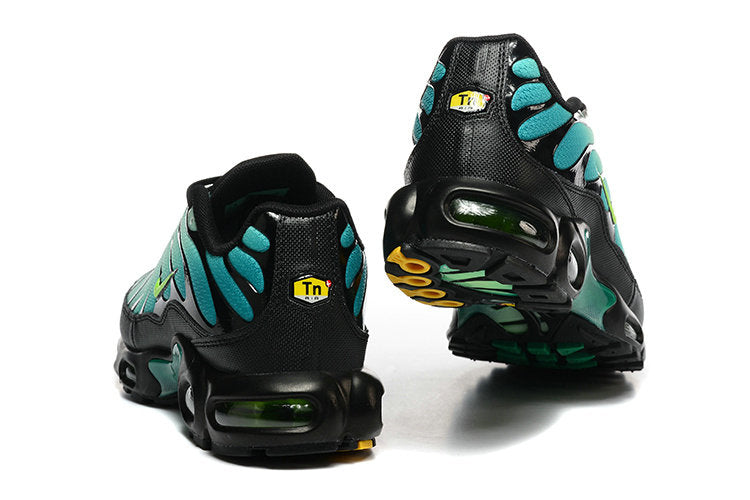 Les Baskets Nike Air Max Tn incarnent un style emblématique et une performance supérieure. Pas cher. Le moin cher.
