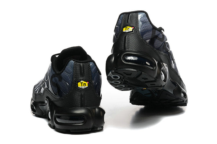 Les Baskets Nike Air Max Tn incarnent un style emblématique et une performance supérieure. Pas cher. Le moin cher.