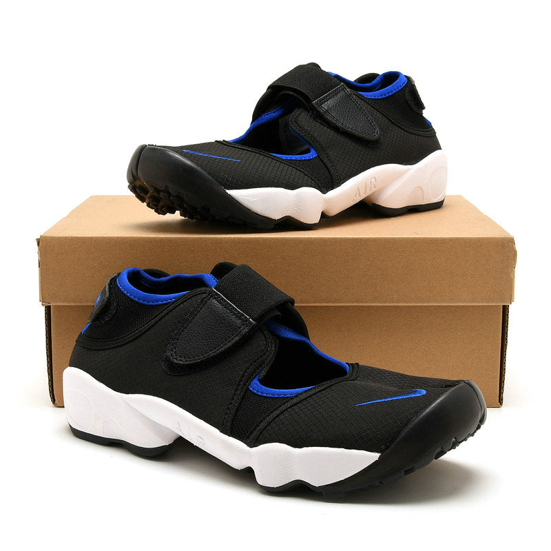 Les baskets Rift Ninja se distinguent par leur design unique et avant-gardiste, inspiré des chaussures de ninja, combinant style urbain et fonctionnalité.