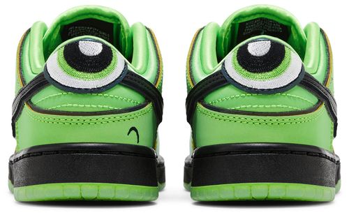 Les baskets Nike SB Dunk allient un style emblématique à un confort supérieur. Leur design légendaire et leurs matériaux de haute qualité. Pas cher.le moins cher .