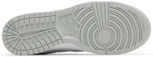 Les baskets Nike SB Dunk allient un style emblématique à un confort supérieur. Leur design légendaire et leurs matériaux de haute qualité. Pas cher.le moins cher .