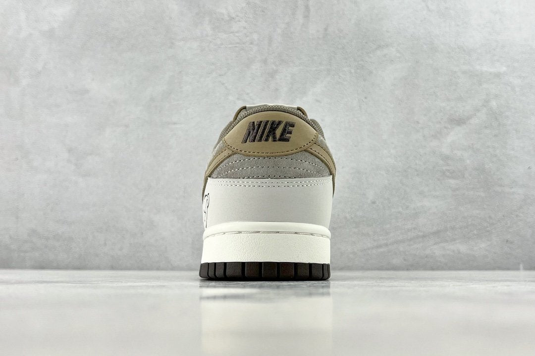 Les baskets Nike SB Dunk allient un style emblématique à un confort supérieur. Leur design légendaire et leurs matériaux de haute qualité. Pas cher.le moins cher .