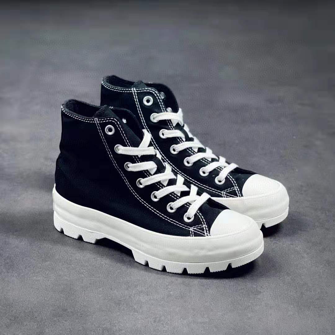 Les baskets Converse Femme se distinguent par leur design iconique et leur esthétique vintage. exceptionnel les couleurs de l'Amérique
