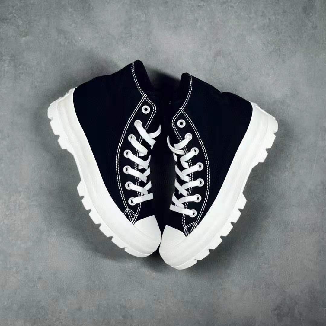 Les baskets Converse Femme se distinguent par leur design iconique et leur esthétique vintage. exceptionnel les couleurs de l'Amérique