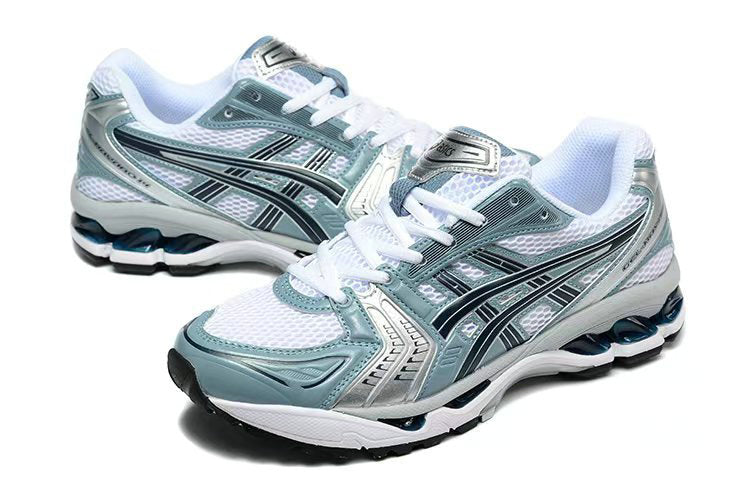 Les Baskets ASICS GEL-KAYANO 14 offrent une combinaison parfaite de style et de performance. Leur design élégant et leurs technologies de pointe
