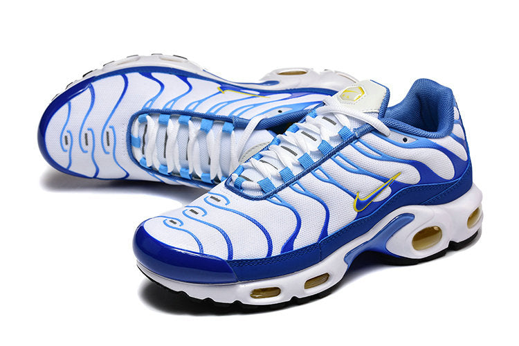 Les  Baskets Nike Air Max Tn incarnent un style emblématique et une performance supérieure.
 
Par ailleurs, leur design distinctif et leur utilisation de matériaux de haute qualité en font un choix incontournable.