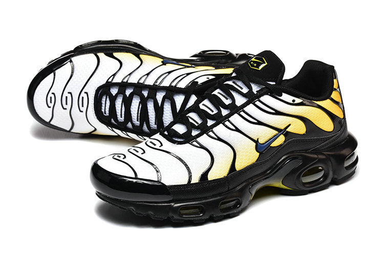 Les  Baskets Nike Air Max Tn incarnent un style emblématique et une performance supérieure.
 
Par ailleurs, leur design distinctif et leur utilisation de matériaux de haute qualité en font un choix incontournable.