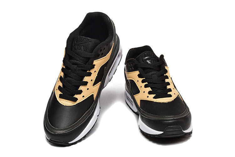 Les baskets Nike Air Max BW allient un style intemporel à un confort inégalé. Leur design classique de haute qualité .pas Cher. le moins cher.