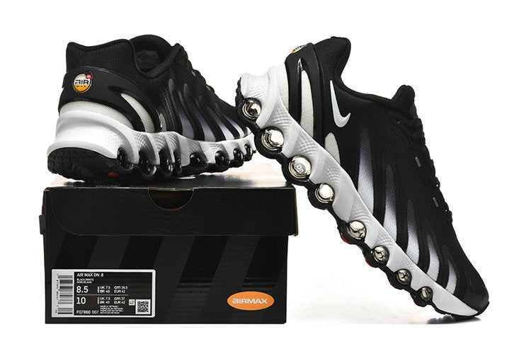 Les baskets Nike Air Max DN8 combinent innovation et design moderne pour offrir un style dynamique et une performance inégalée.pas cher . Le moins cher.