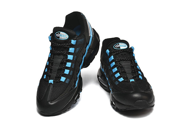 Les baskets Nike Air Max 95 sont synonymes de style emblématique et de confort absolu. Leur design distinctif. Pas cher. Le moins cher.