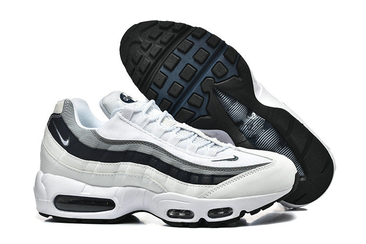 Les baskets Nike Air Max 95 sont synonymes de style emblématique et de confort absolu. Leur design distinctif. Pas cher. Le moins cher.