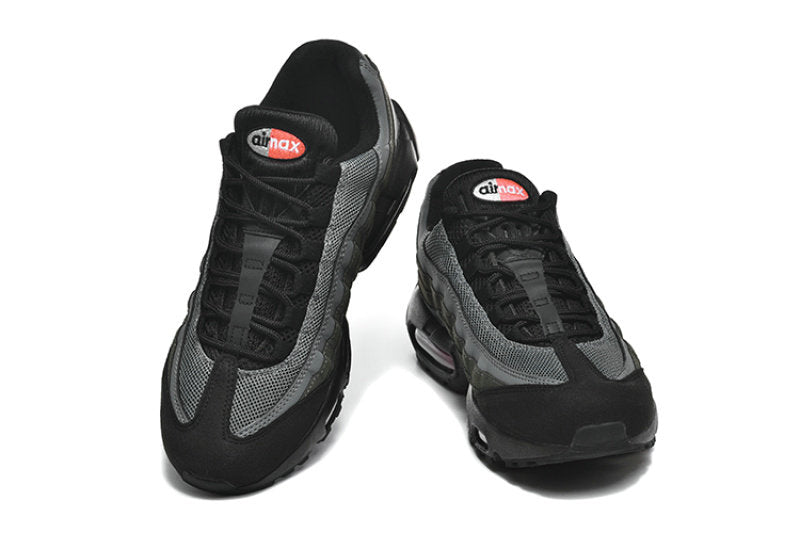 Les baskets Nike Air Max 95 sont synonymes de style emblématique et de confort absolu. Leur design distinctif. Pas cher. Le moins cher.