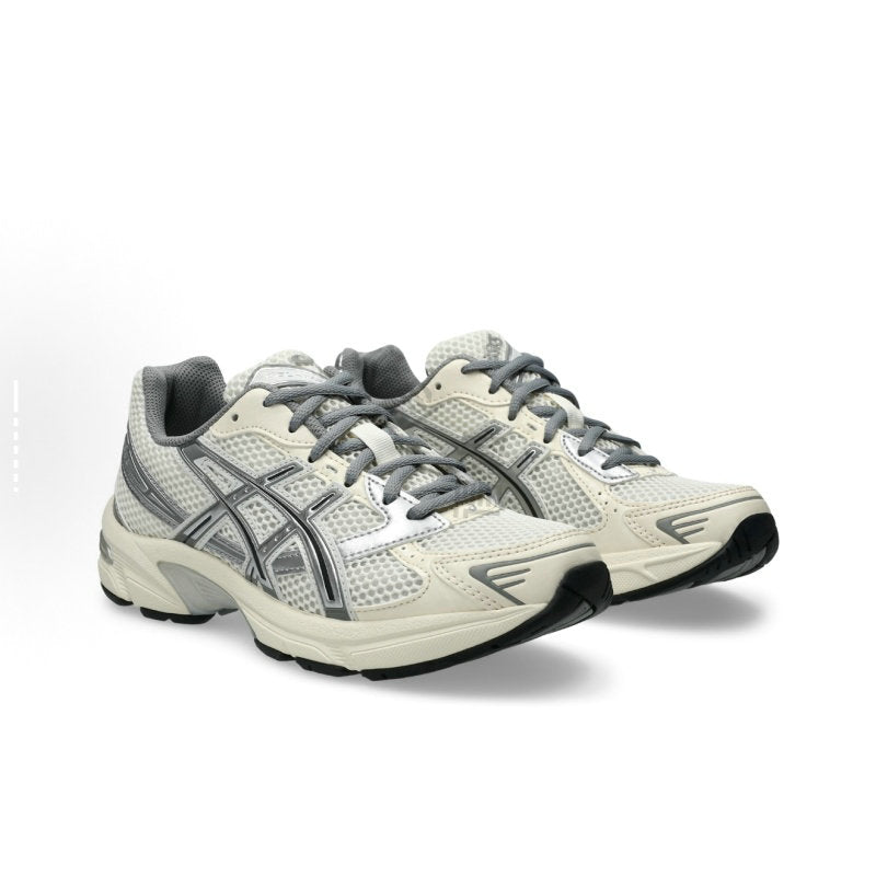 Les baskets Asics offrent une combinaison parfaite de style et de performance. Leur design élégant et leurs technologies de pointe les rendent idéales pour les couleur.