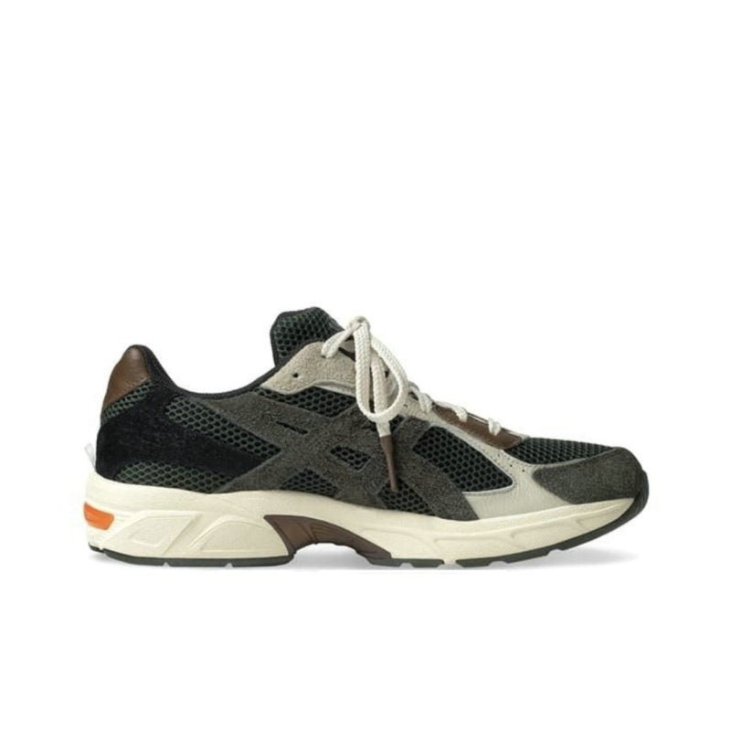 Les baskets Asics offrent une combinaison parfaite de style et de performance. Leur design élégant et leurs technologies de pointe les rendent idéales pour les couleur.