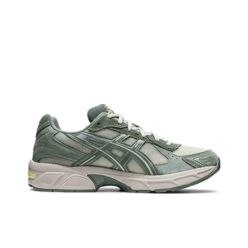 Les baskets Asics offrent une combinaison parfaite de style et de performance. Leur design élégant et leurs technologies de pointe les rendent idéales pour les couleur.