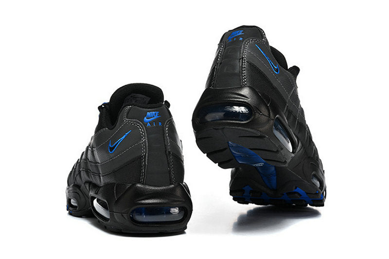 Les baskets Nike Air Max 95 sont synonymes de style emblématique et de confort absolu. Leur design distinctif. Pas cher. Le moins cher.