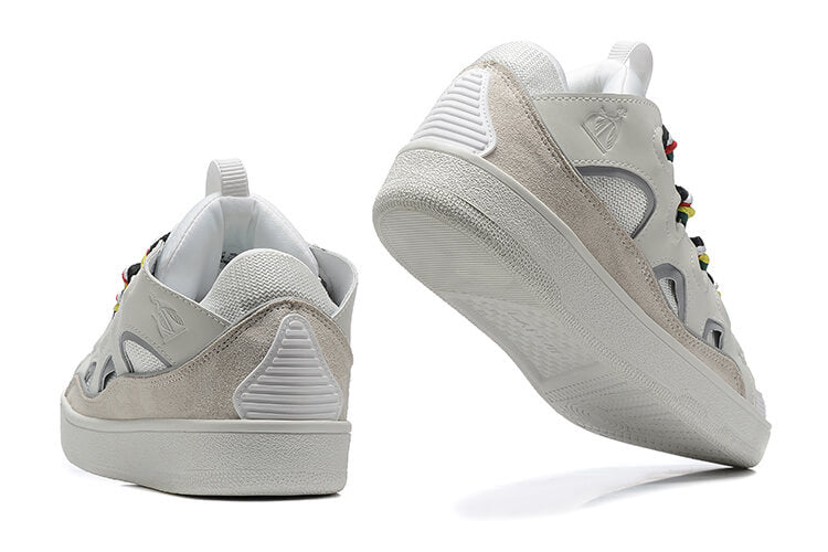Les baskets sneakers Lanvin incarnent un style emblématique et un luxe français.
leur design élégant. Pas cher. Le moins cher.