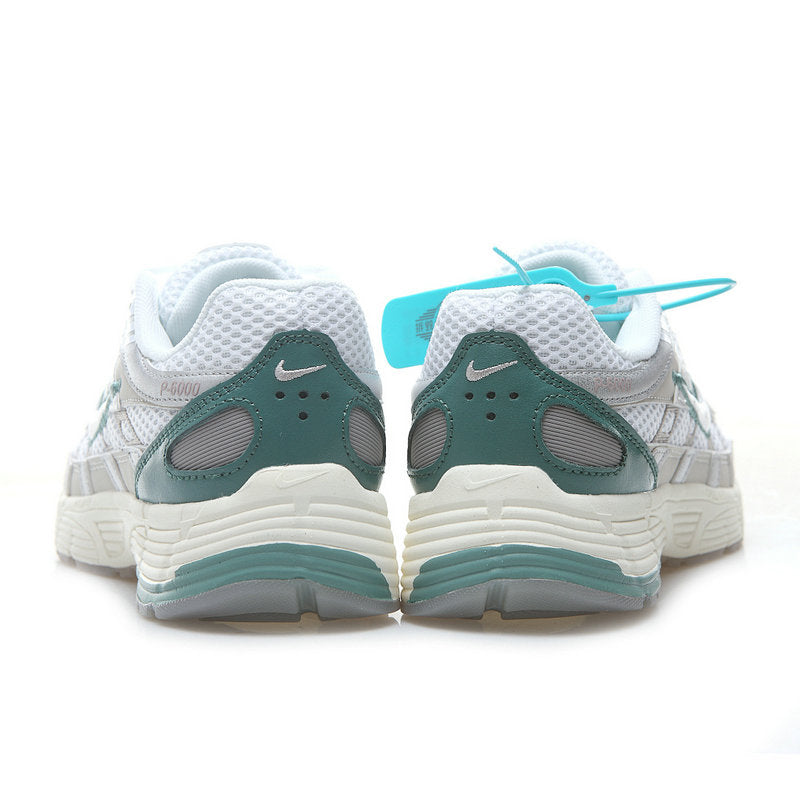 Les baskets Nike P-6000 allient un style rétro inspiré des années 2000 à une technologie moderne pour un look et un confort incomparables.