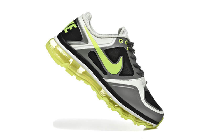 Découvrez les Baskets Nike trainer 1.3 max, le parfait mélange de confort et de performance pour tous vos entraînements. Testez-les maintenant !