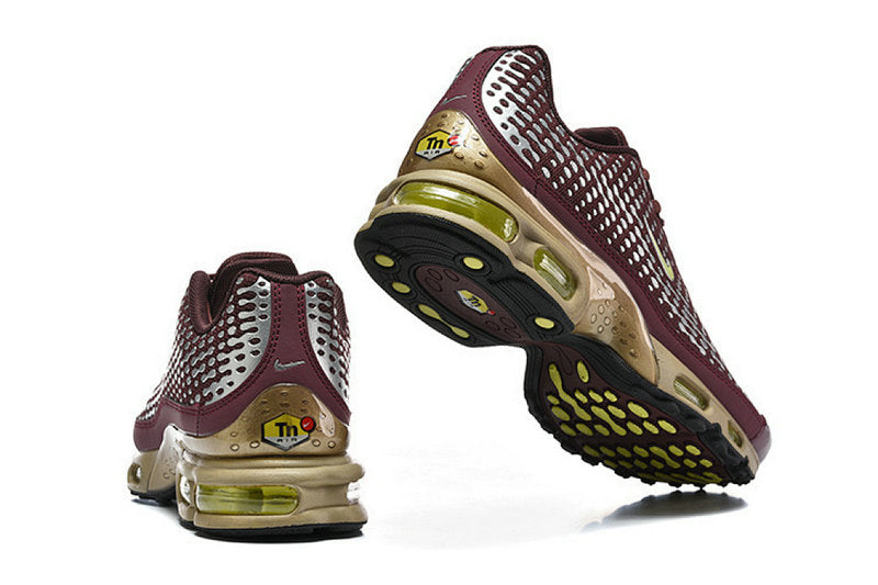Les Baskets Nike Air Max Tn incarnent un style emblématique et une performance supérieure.
Par ailleurs, leur design distinctif et leur utilisation de matériaux de haute qualité en font un choix incontournable.