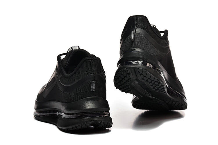 Les Baskets Nike Zoom pegasus combinent style et performance, offrant une expérience unique. Leur design élégant. Pas cher. Le moins Cher.